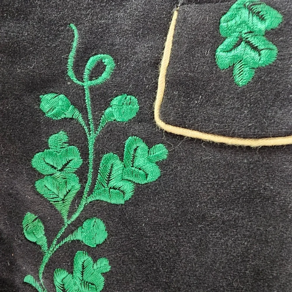Boys Lederhosen Shorts Size 2 Black Green Embroidered Vintage Alpine Bavarian